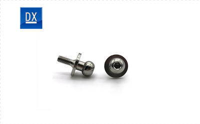 Pallokantainen ruuvi